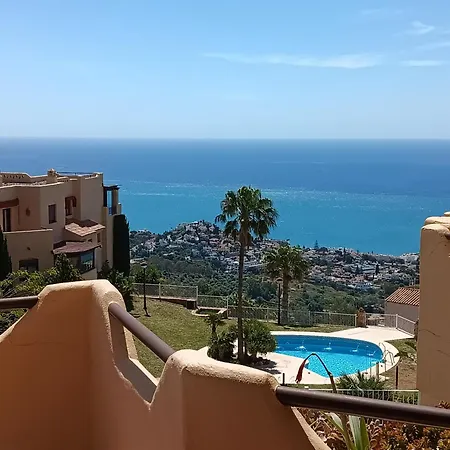 Pilar Luxury Apartment Benalmadena