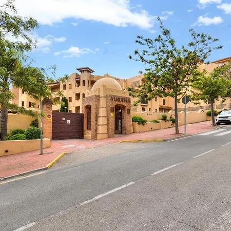 Pilar Luxury