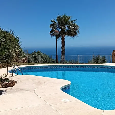 Pilar Luxury