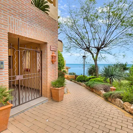 Pilar Luxury Apartment